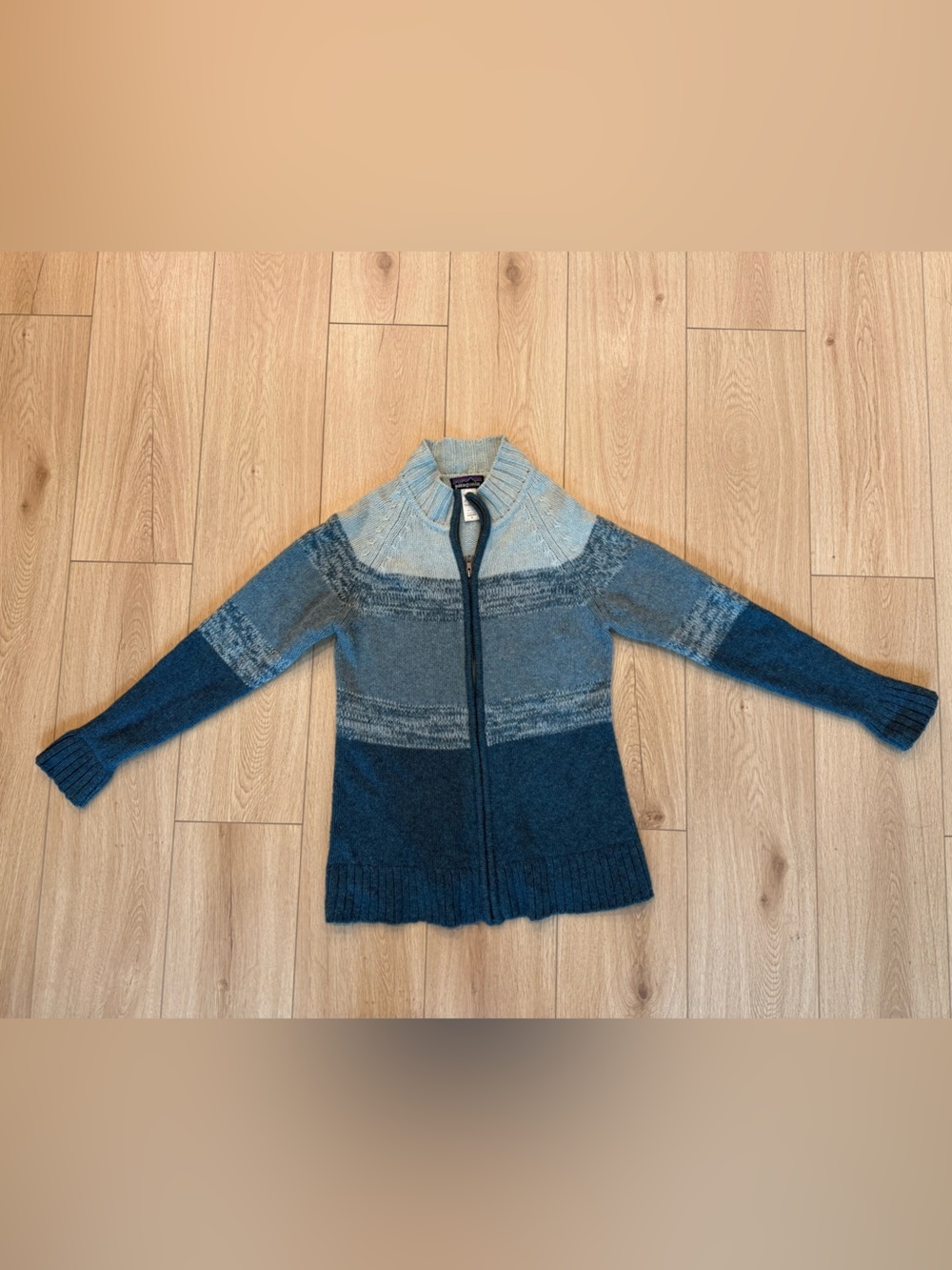 Patagonia zip up W's Lambswool Cardigan jacket sweater medium wool